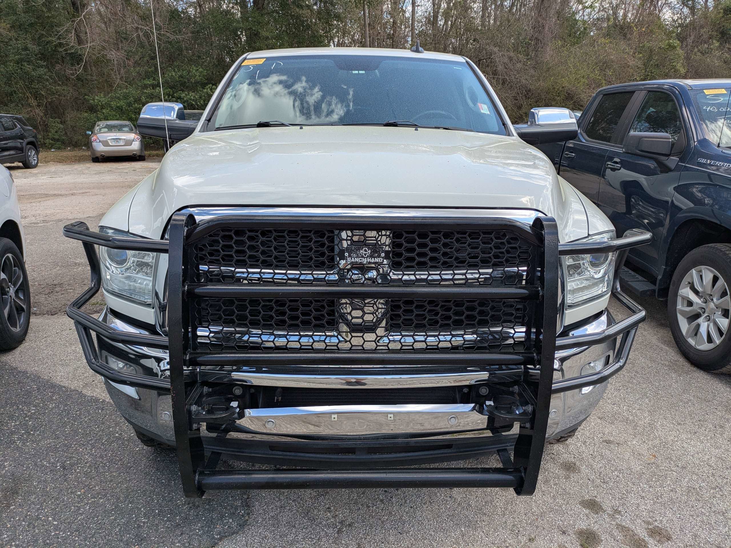 2017 RAM 2500 Laramie Crew Cab 4x4 8' Box