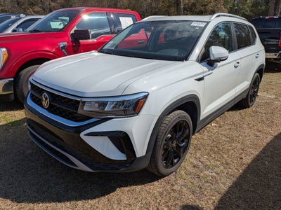 2024 Volkswagen Taos SE