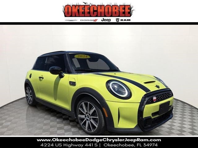 2024 MINI Hardtop Cooper S