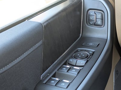 2024 Ford Super Duty F-350 SRW LARIAT