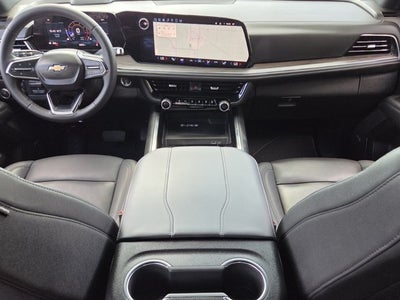 2025 Chevrolet Suburban LT