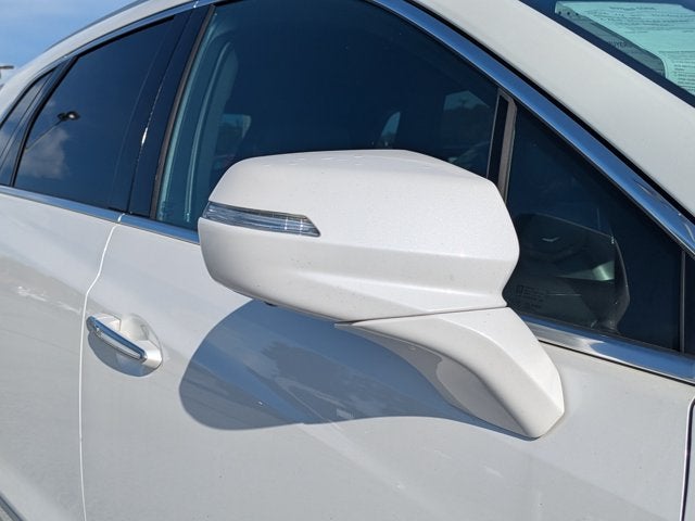 2022 Cadillac XT5 FWD Premium Luxury