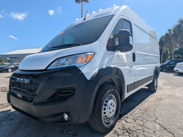2025 RAM ProMaster Cargo Van Tradesman