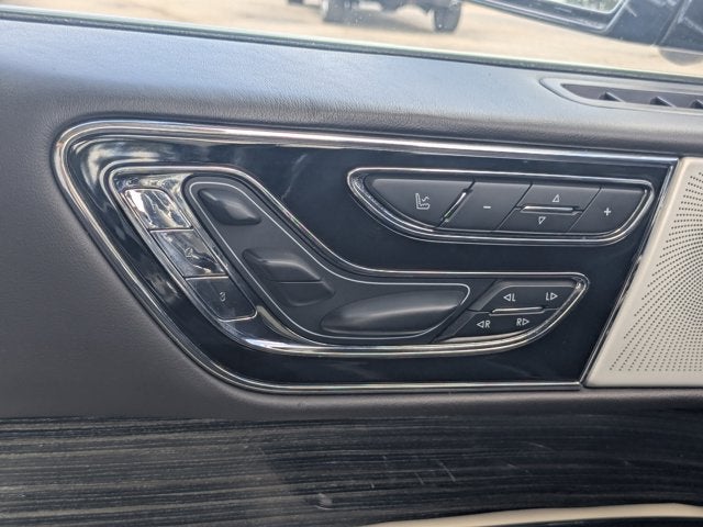 2021 Lincoln Navigator Black Label