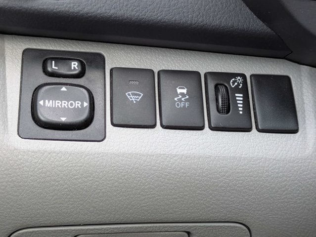 2013 Toyota Highlander Base