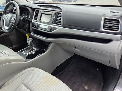 2015 Toyota Highlander LE