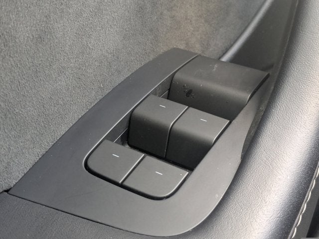 2023 Tesla Model 3 RWD