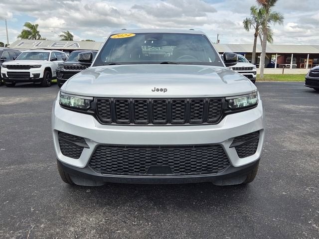 2024 Jeep Grand Cherokee Altitude