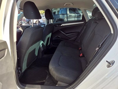 2014 Volkswagen Passat 2.5 S