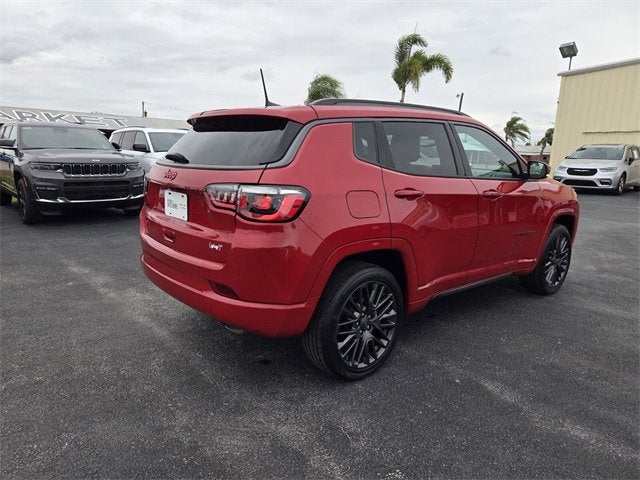 2022 Jeep Compass (RED) Edition