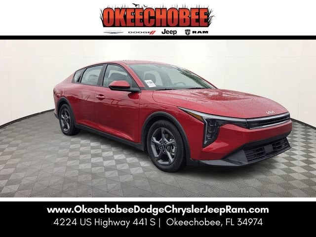 2025 Kia K4 LXS