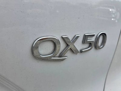 2023 INFINITI QX50 LUXE