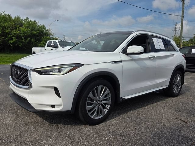 2023 INFINITI QX50 LUXE
