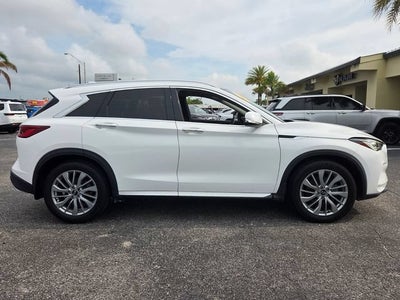 2023 INFINITI QX50 LUXE