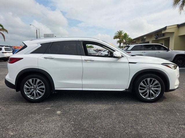 2023 INFINITI QX50 LUXE