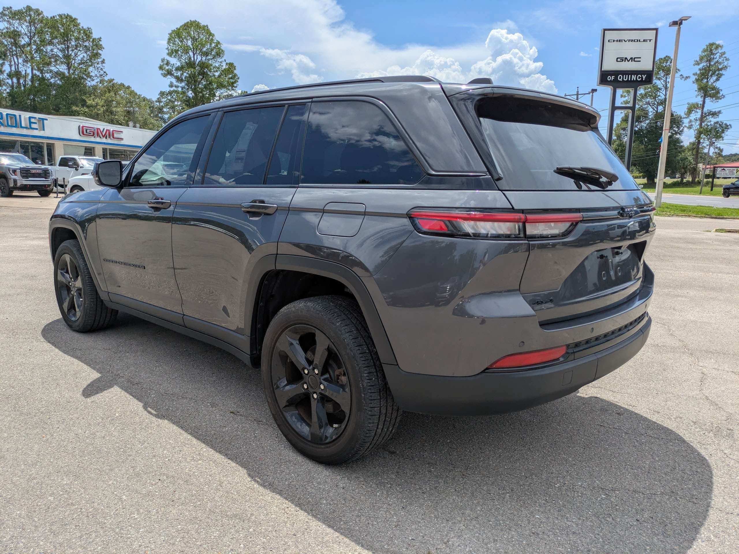 2023 Jeep Grand Cherokee Altitude