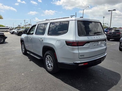 2024 Jeep Wagoneer Base