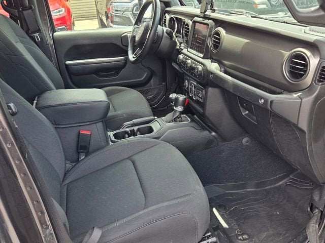 2022 Jeep Gladiator Sport S