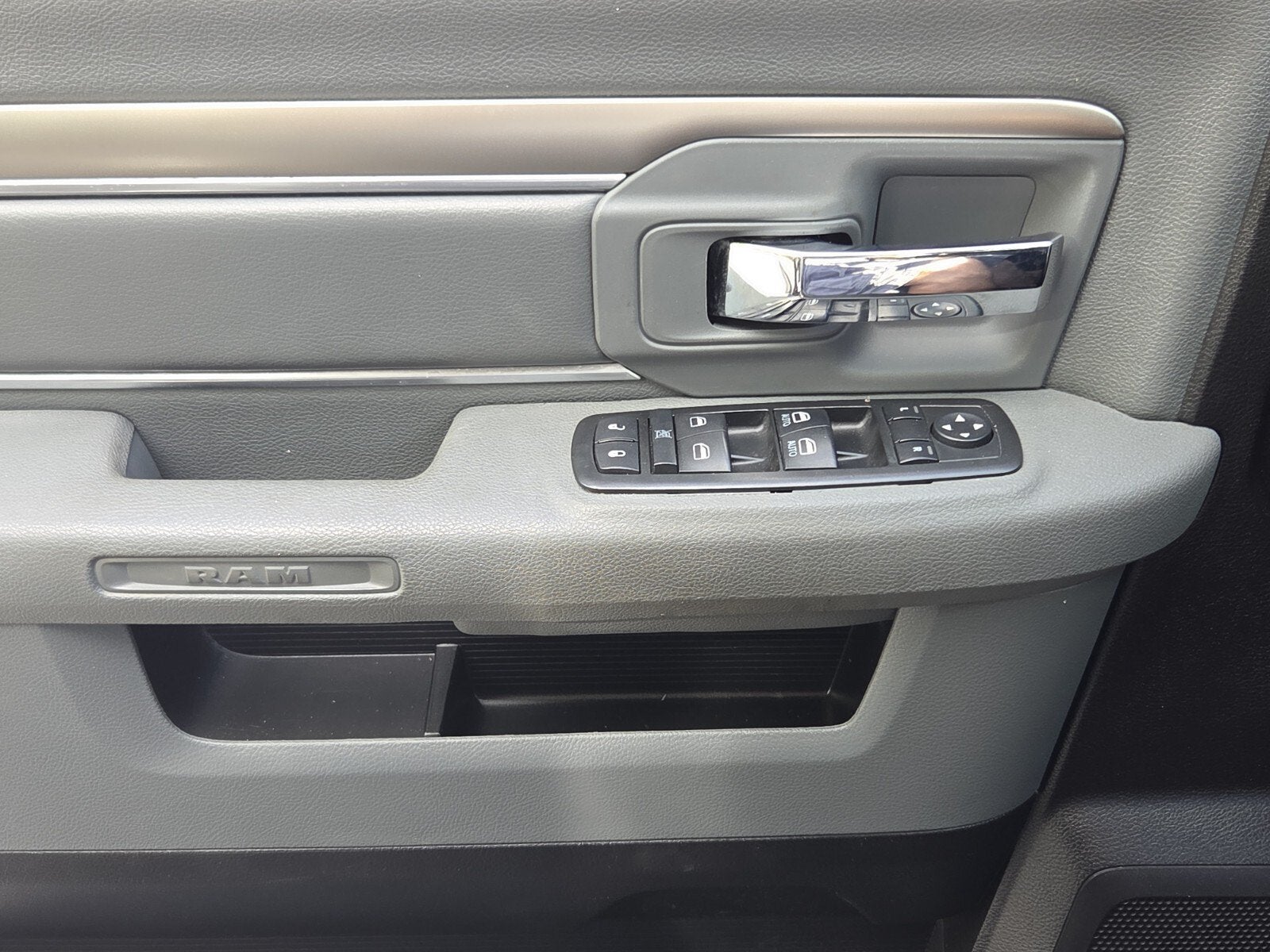 2015 RAM 1500 Big Horn