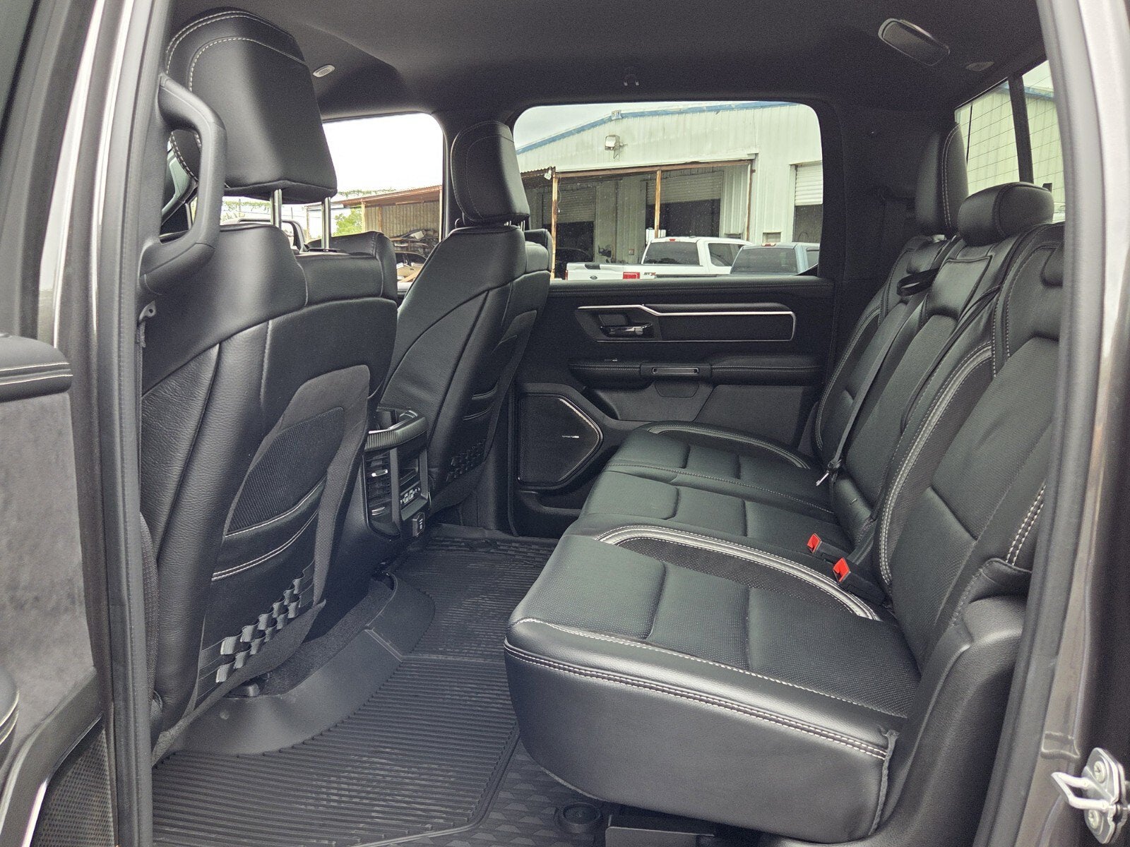 2025 RAM 1500 RHO