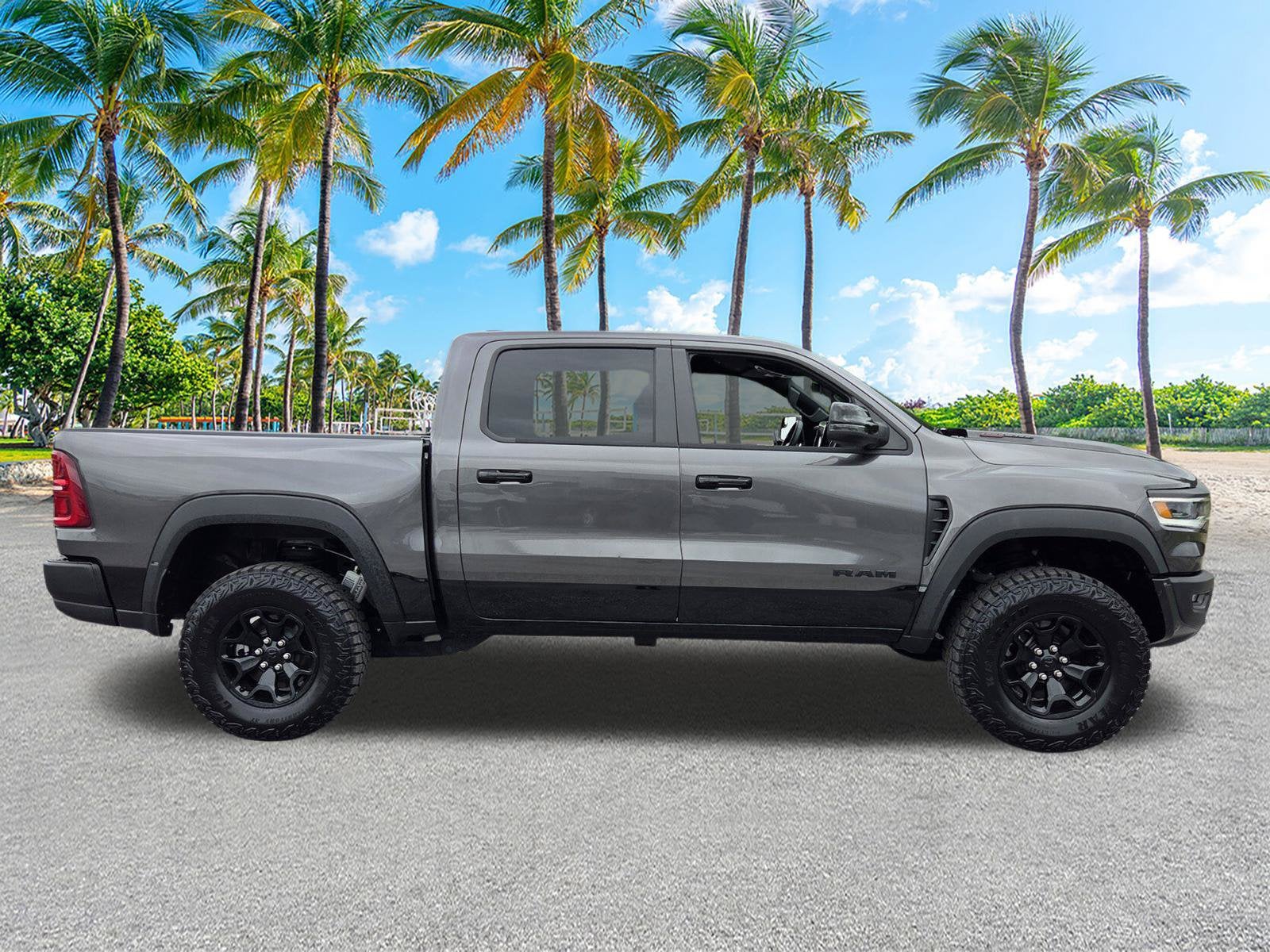 2025 RAM 1500 RHO
