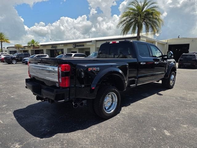 2026 Ford Super Duty F-450 DRW Platinum