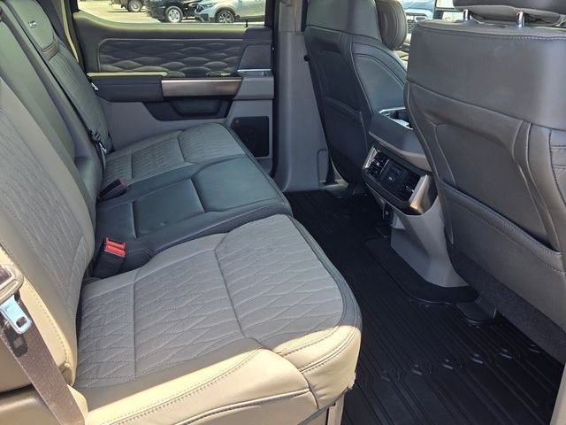 2026 Ford Super Duty F-450 DRW Platinum