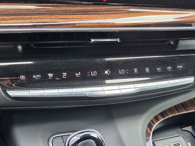 2022 Cadillac Escalade ESV Luxury