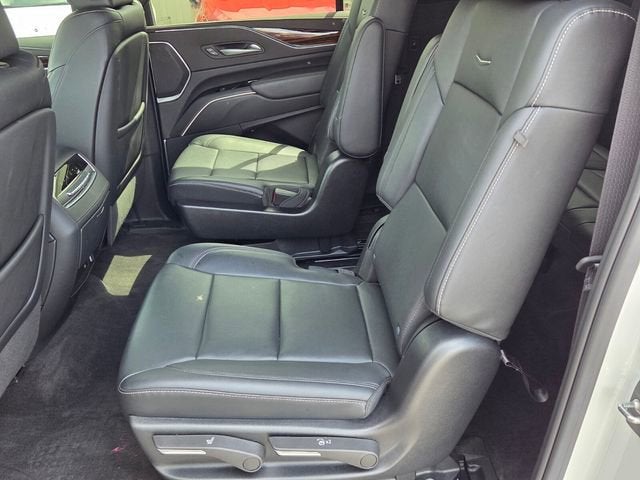 2022 Cadillac Escalade ESV Luxury