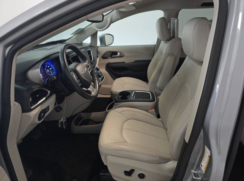 2020 Chrysler Pacifica Touring L Plus