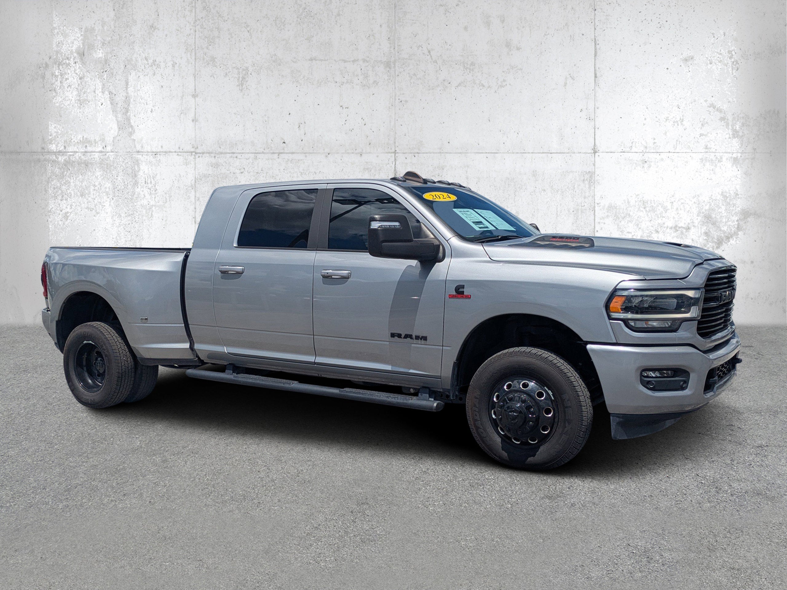 2024 RAM 3500 Laramie