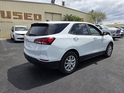 2022 Chevrolet Equinox LS