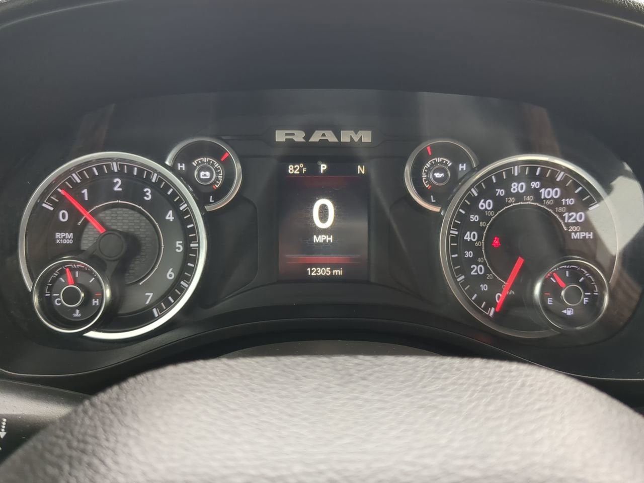 2021 RAM 1500 Big Horn Quad Cab 4x4 6'4" Box