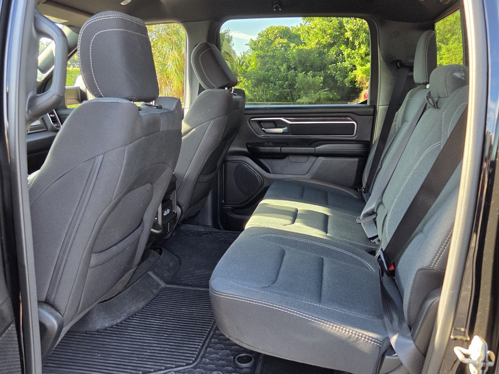 2024 RAM 1500 Big Horn Crew Cab 4x4 5'7" Box