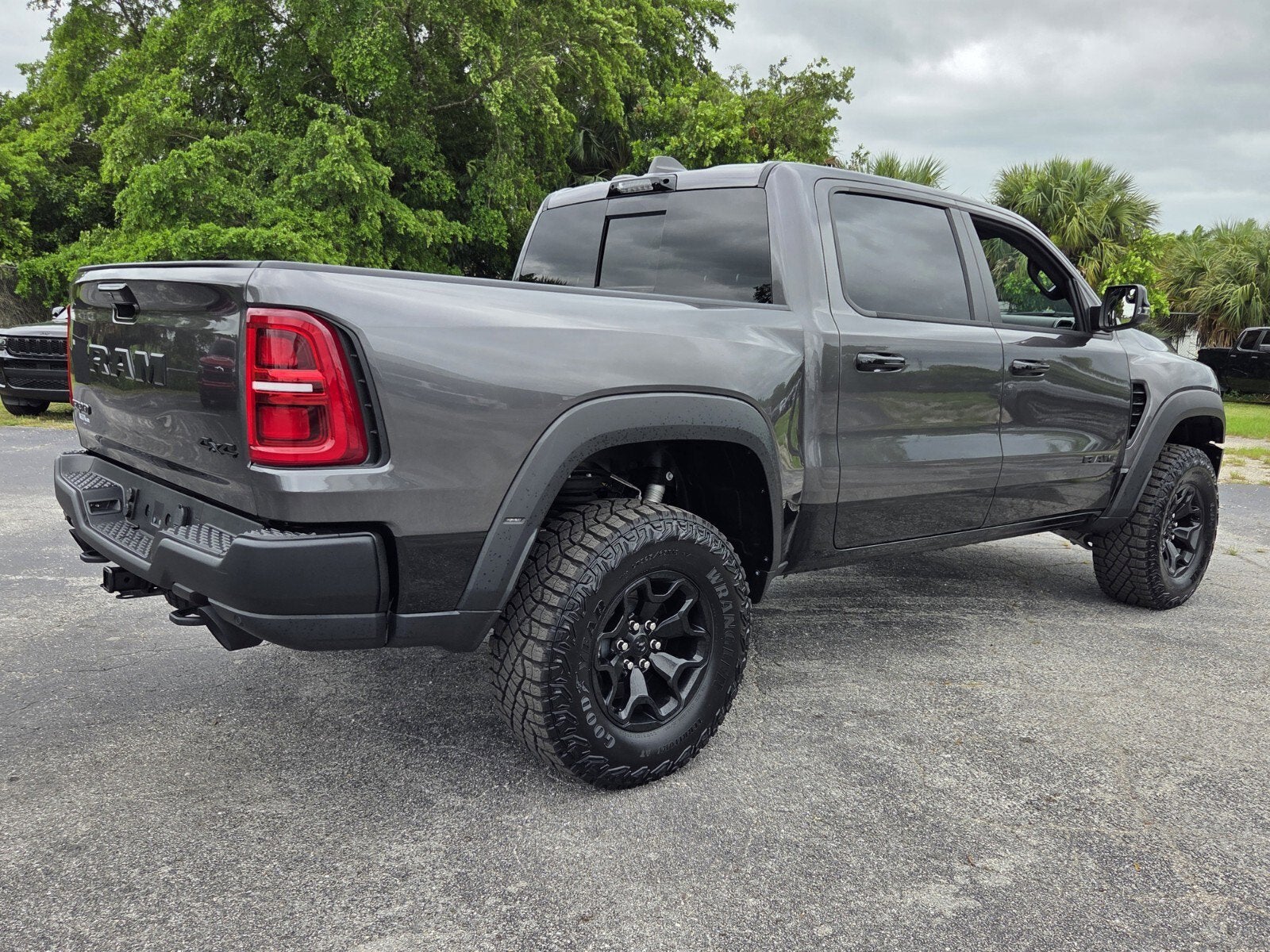 2025 RAM 1500 RHO Crew Cab 4x4 5'7" Box