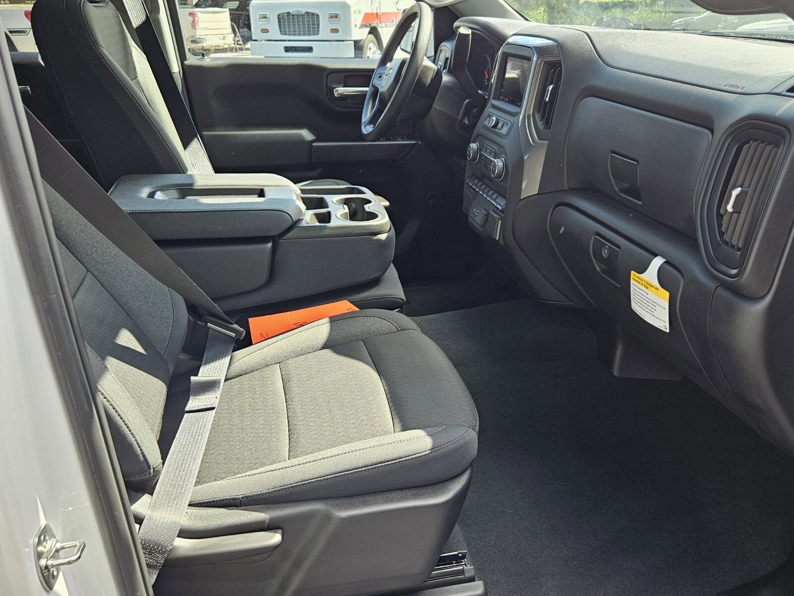 2025 Chevrolet Silverado 1500 Custom - Photo 11