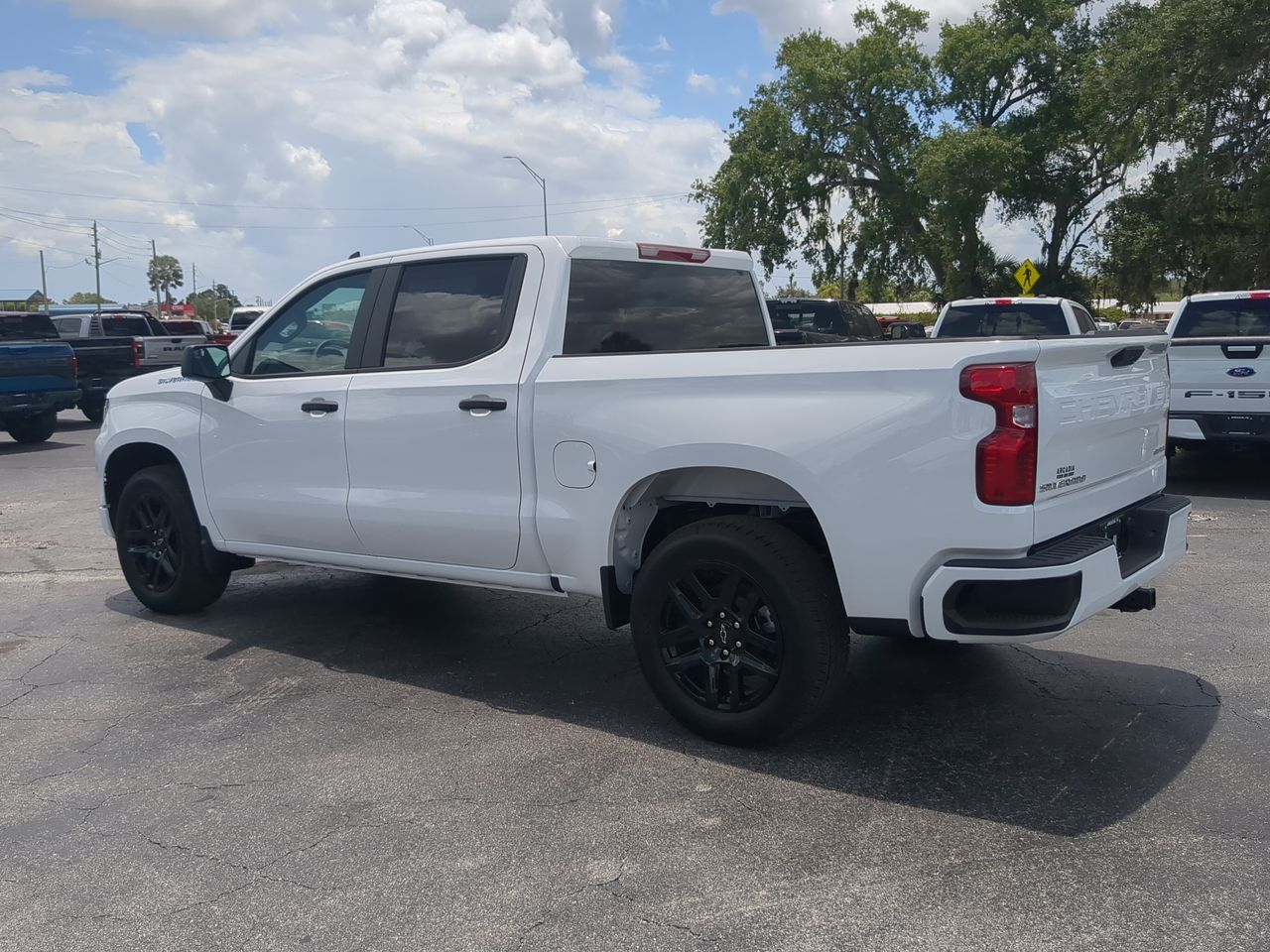 2025 Chevrolet Silverado 1500 Custom - Photo 43