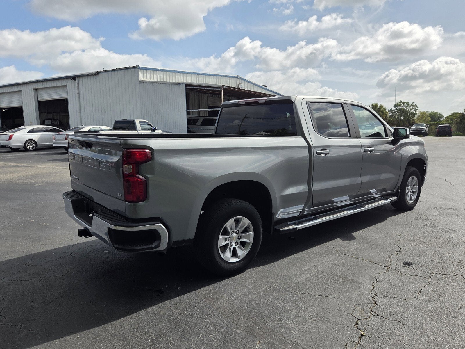 2024 Chevrolet Silverado 1500 LT