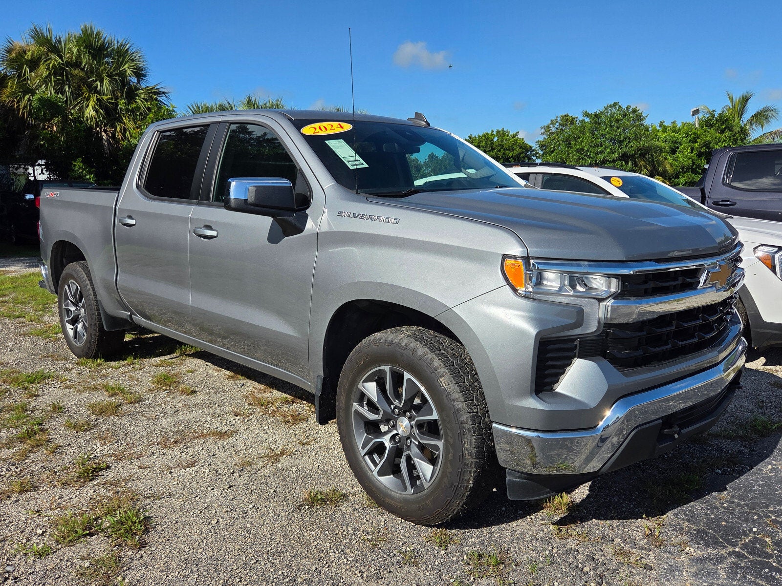 2024 Chevrolet Silverado 1500 LT (2FL)