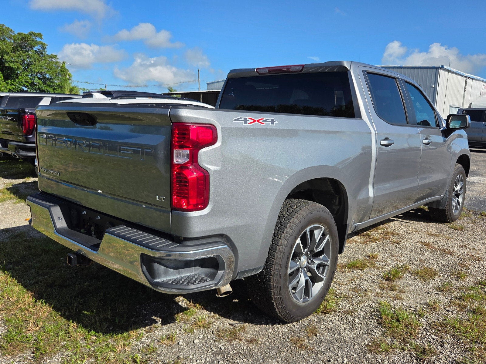 2024 Chevrolet Silverado 1500 LT (2FL)