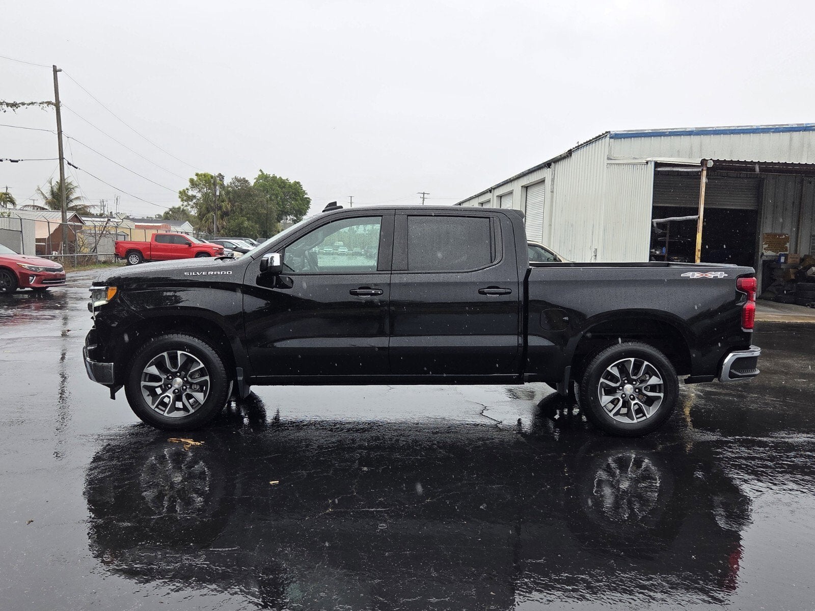 2024 Chevrolet Silverado 1500 LT (2FL)