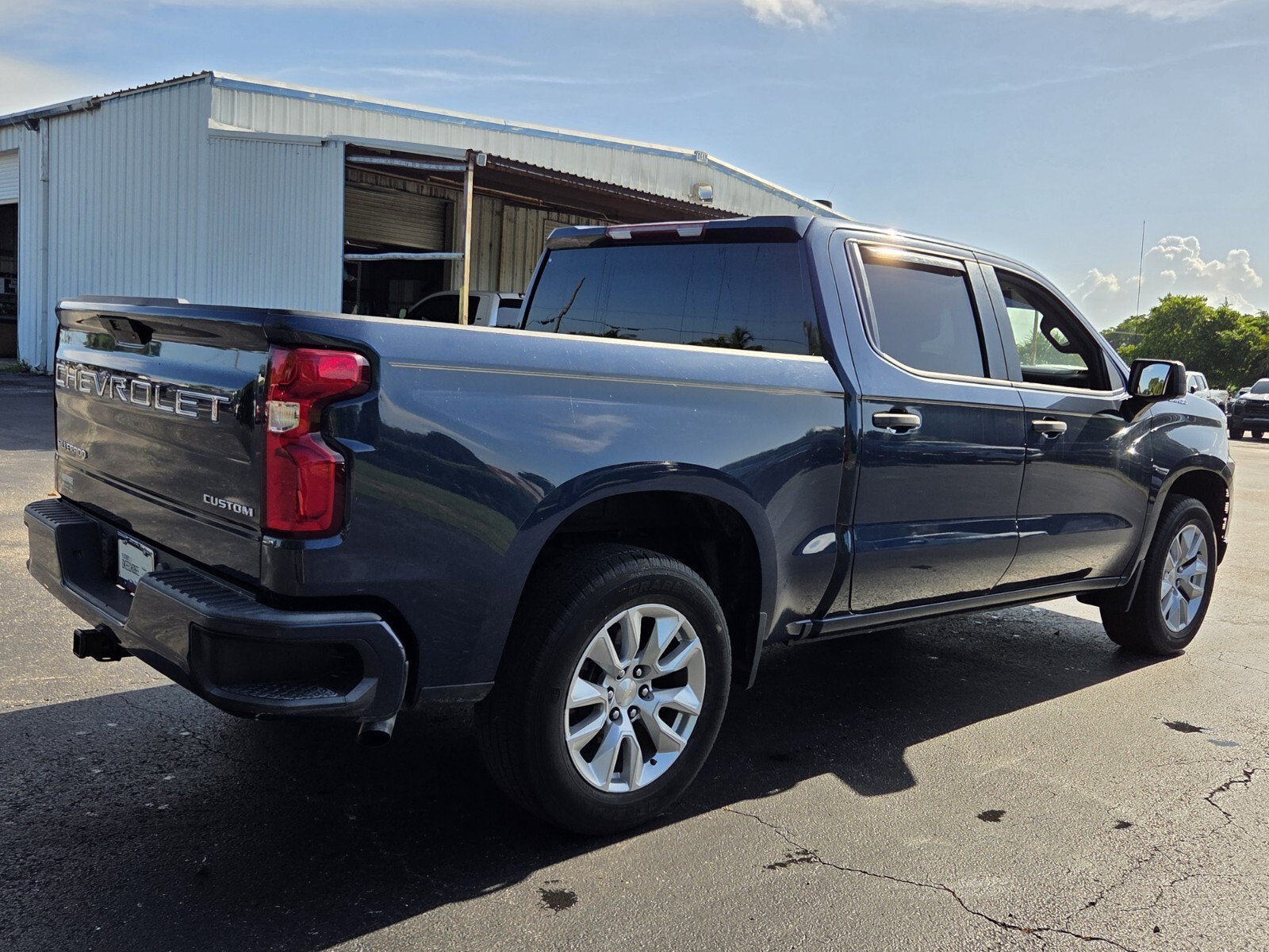 2022 Chevrolet Silverado 1500 LTD Custom