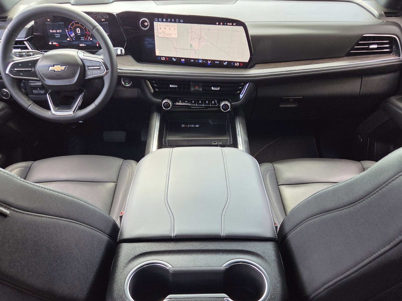2025 Chevrolet Suburban LT