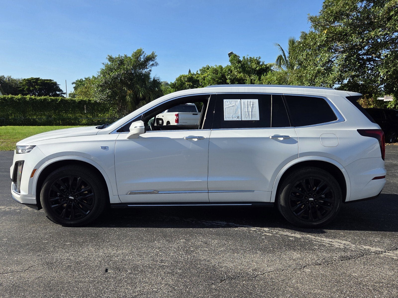 2024 Cadillac XT6 Luxury
