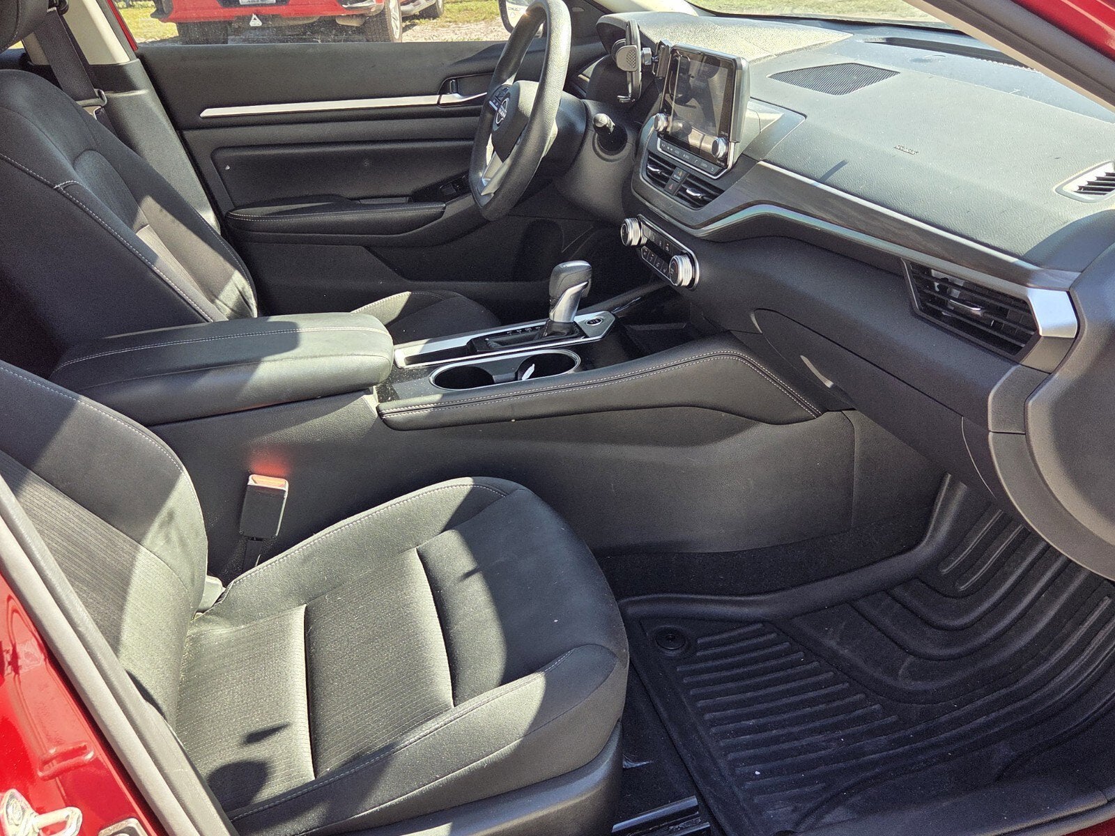 2023 Nissan Altima SV FWD