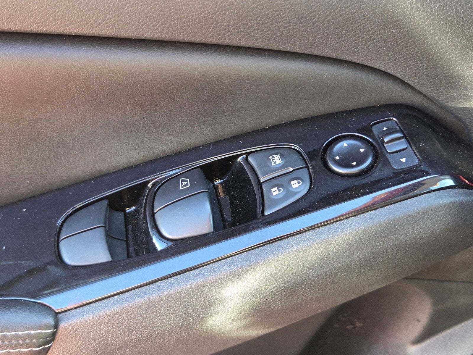 2023 Nissan Altima SV FWD