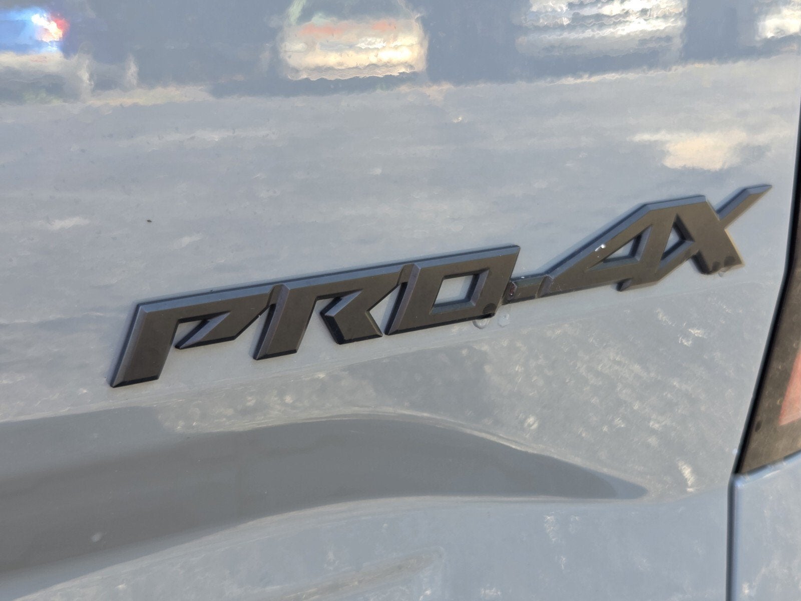 2024 Nissan Frontier Crew Cab PRO-4X 4x4
