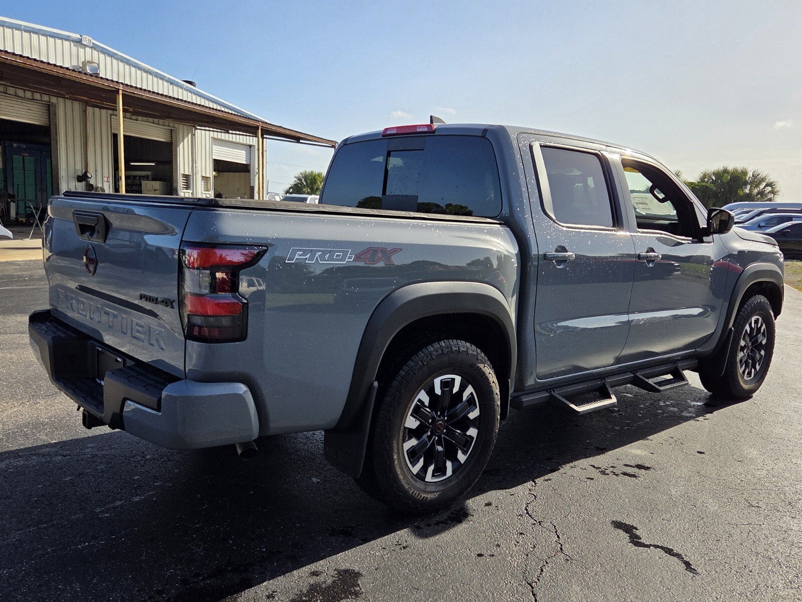 2024 Nissan Frontier Crew Cab PRO-4X 4x4