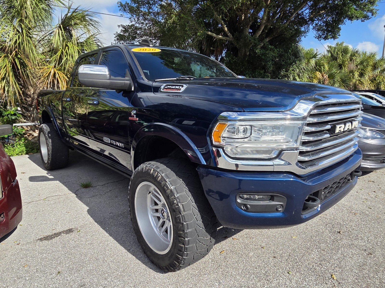 2020 RAM 2500 Laramie Longhorn Crew Cab 4x4 6'4" Box