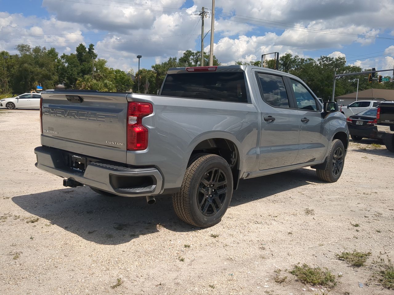 2025 Chevrolet Silverado 1500 Custom